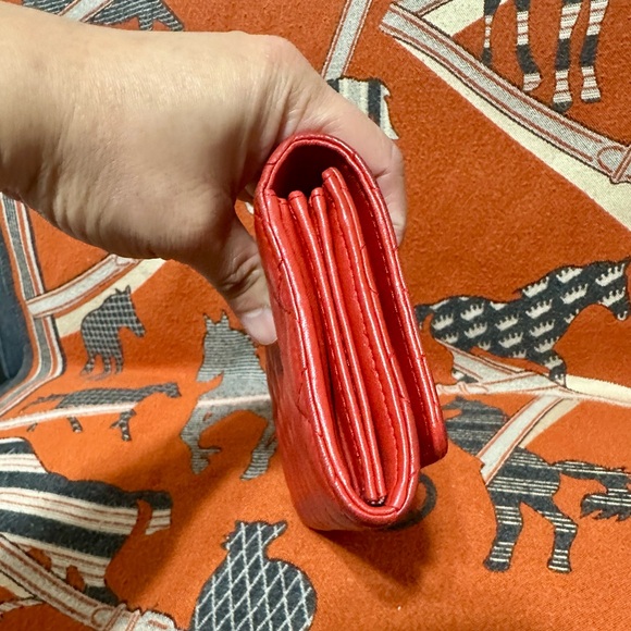 CHANEL ❤️🌟CC QUILTED LAMBSKIN WALLET⭐️ - Picture 3 of 6